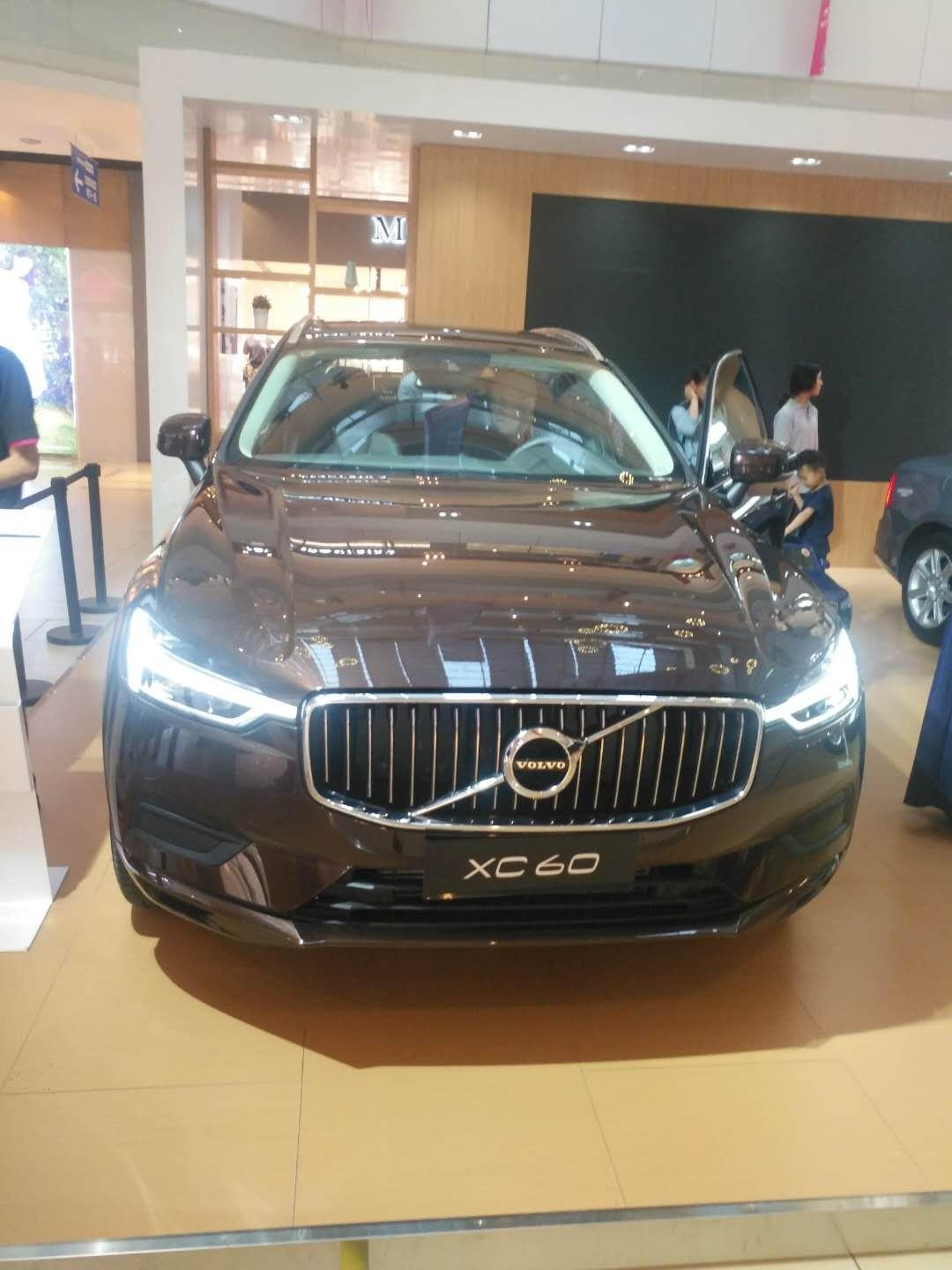 沃尔沃xc60价格最低多少钱(全款落地32万左右)